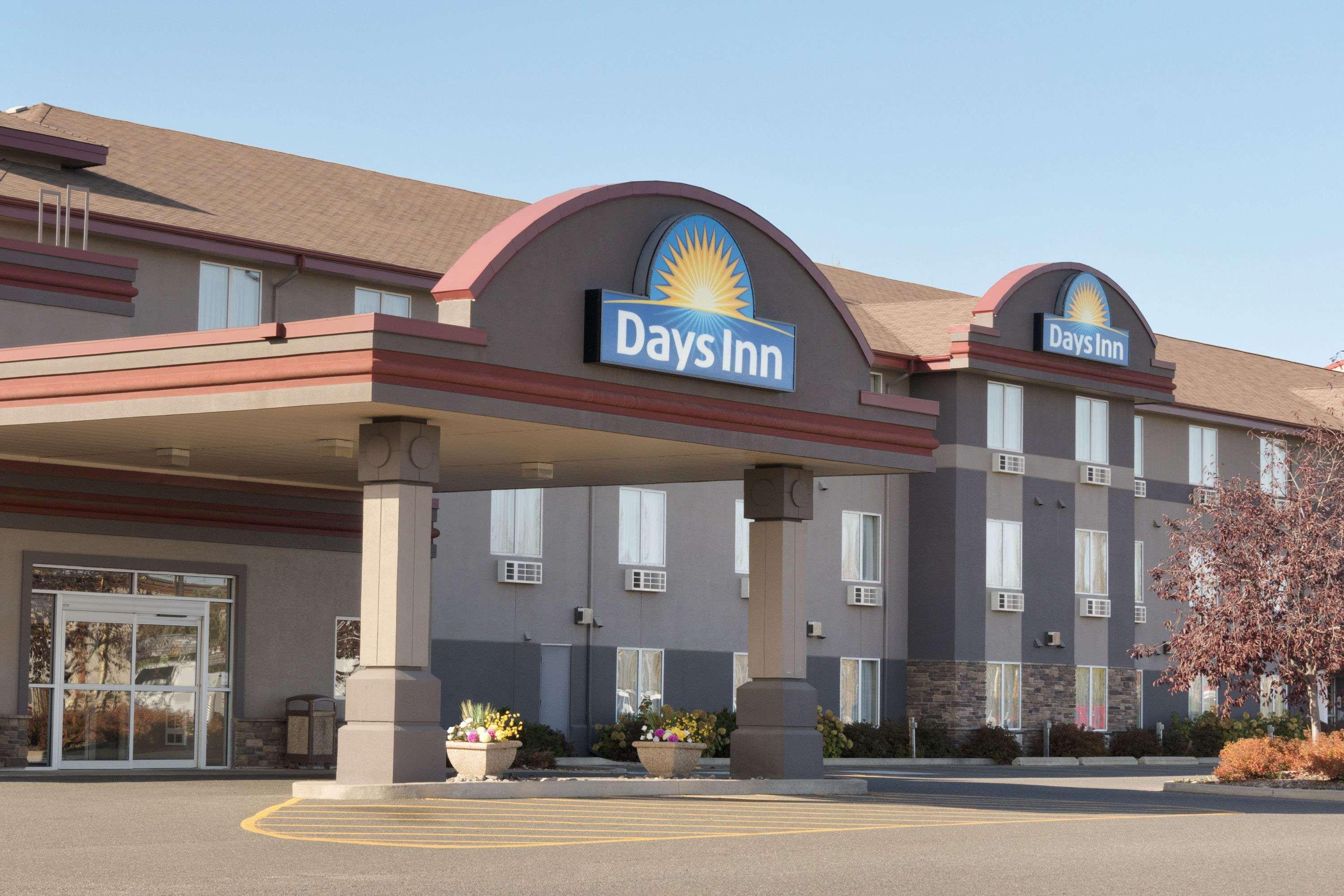 Days Inn & Suites By Wyndham Thunder Bay Exterior foto